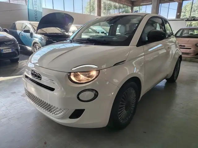 Fiat 500 view 5