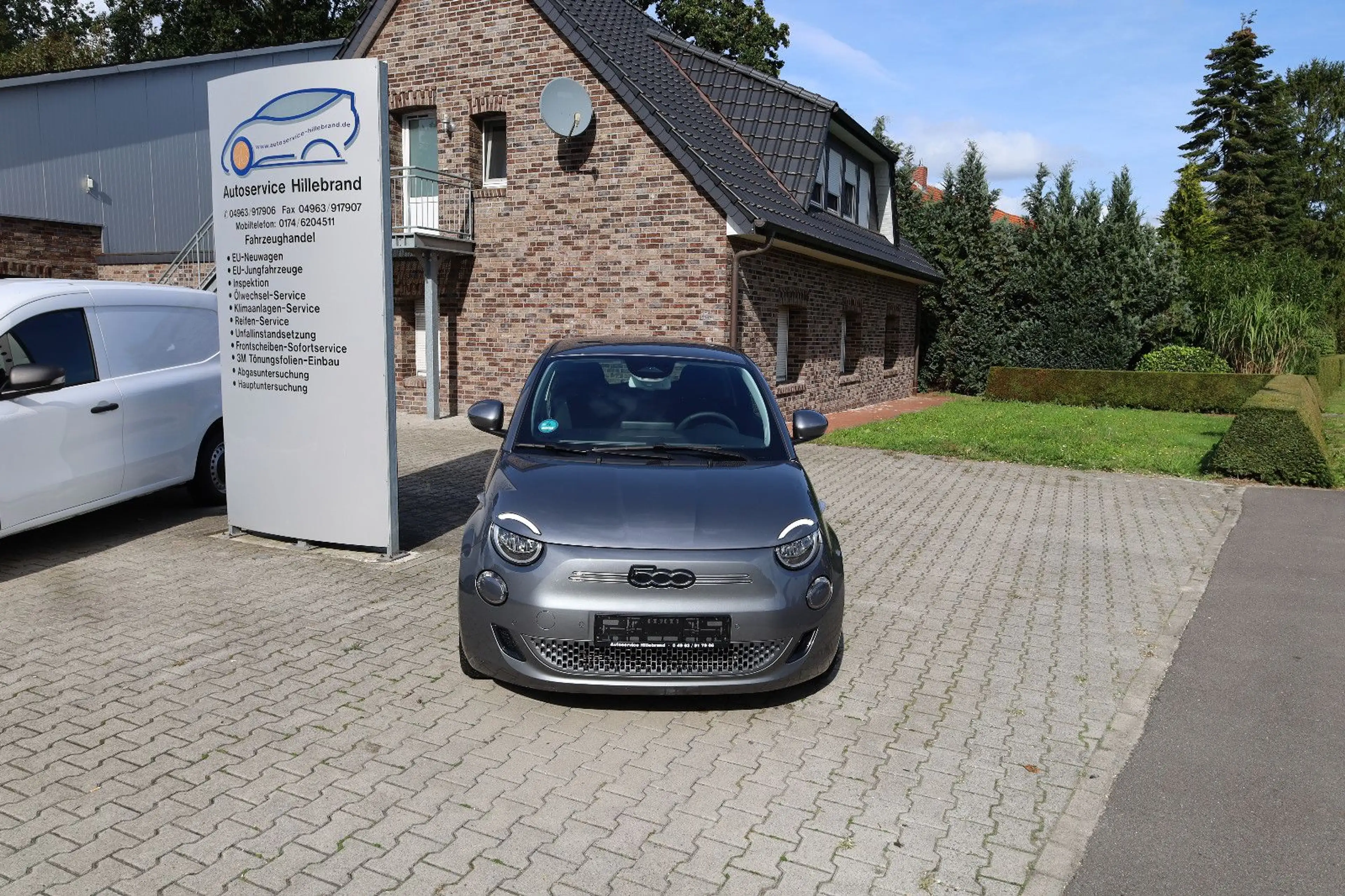 Fiat 500e Icon 42KW/H SOH 99,5 % — photo 2
