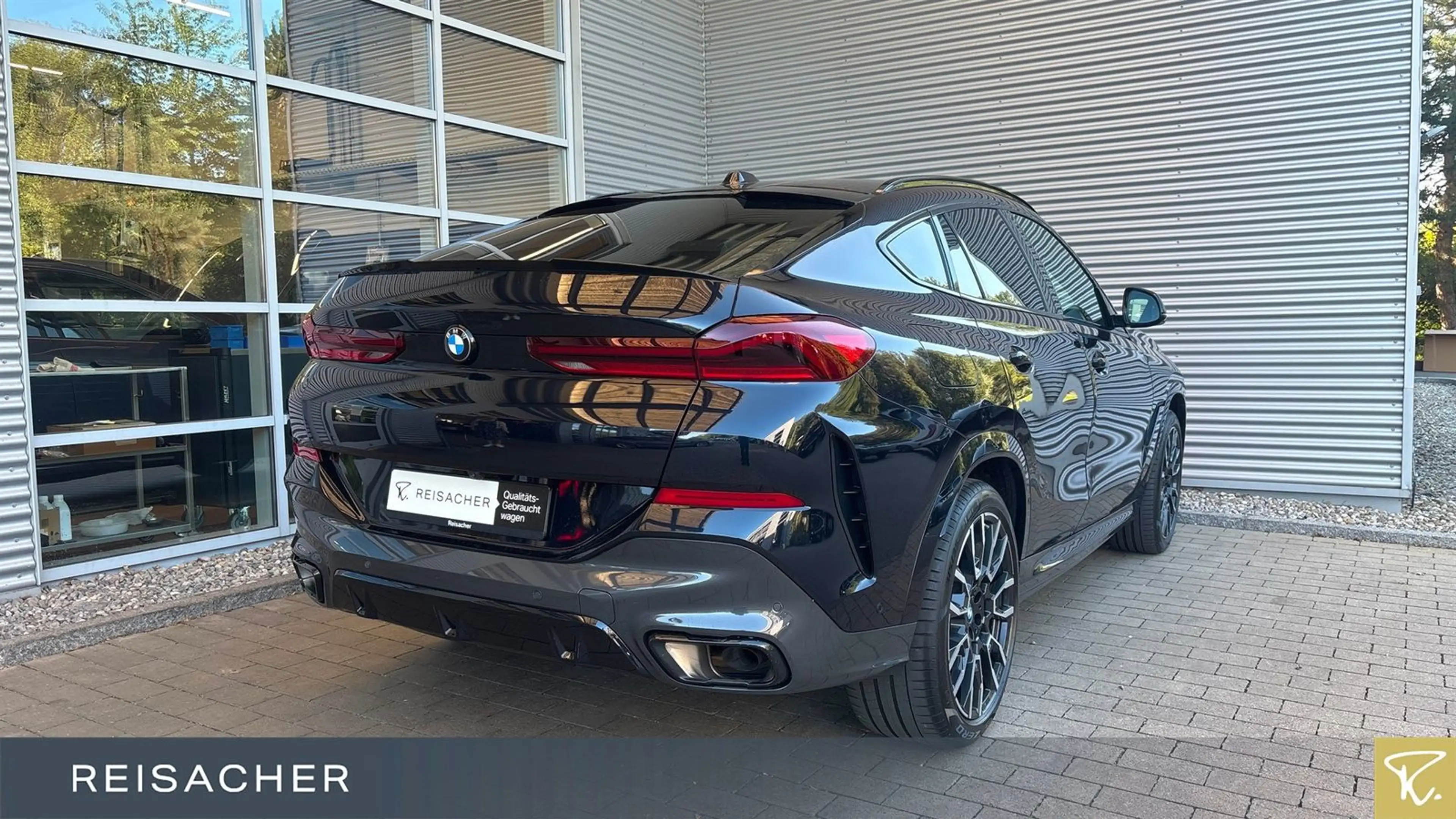 BMW X6 xDrive30d A M-Sport PRO,DAProf,PAProf,StdHzg — photo 2