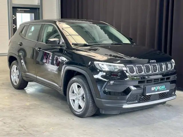 Jeep Compass view 2