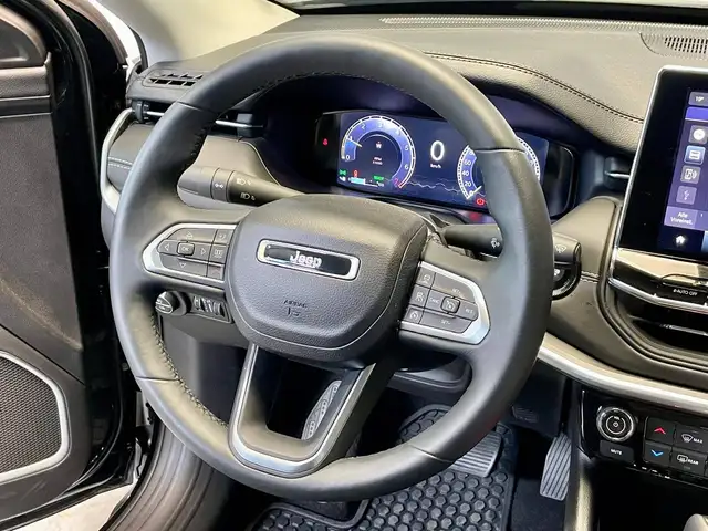 Jeep Compass view 12