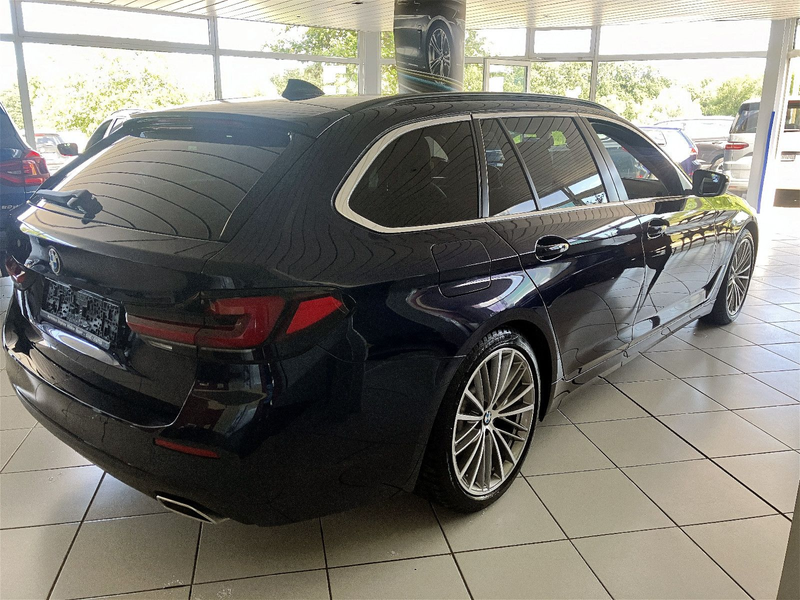 BMW 520 d LASER/Aktivtemp/HuD/Driving&Parkasst — photo 4