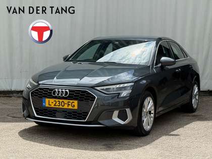 Audi A3 Limousine 30 TFSI Business edition Sport + Trekhk.