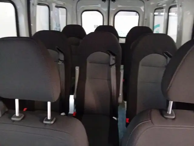 Maxus Deliver 9 view 12
