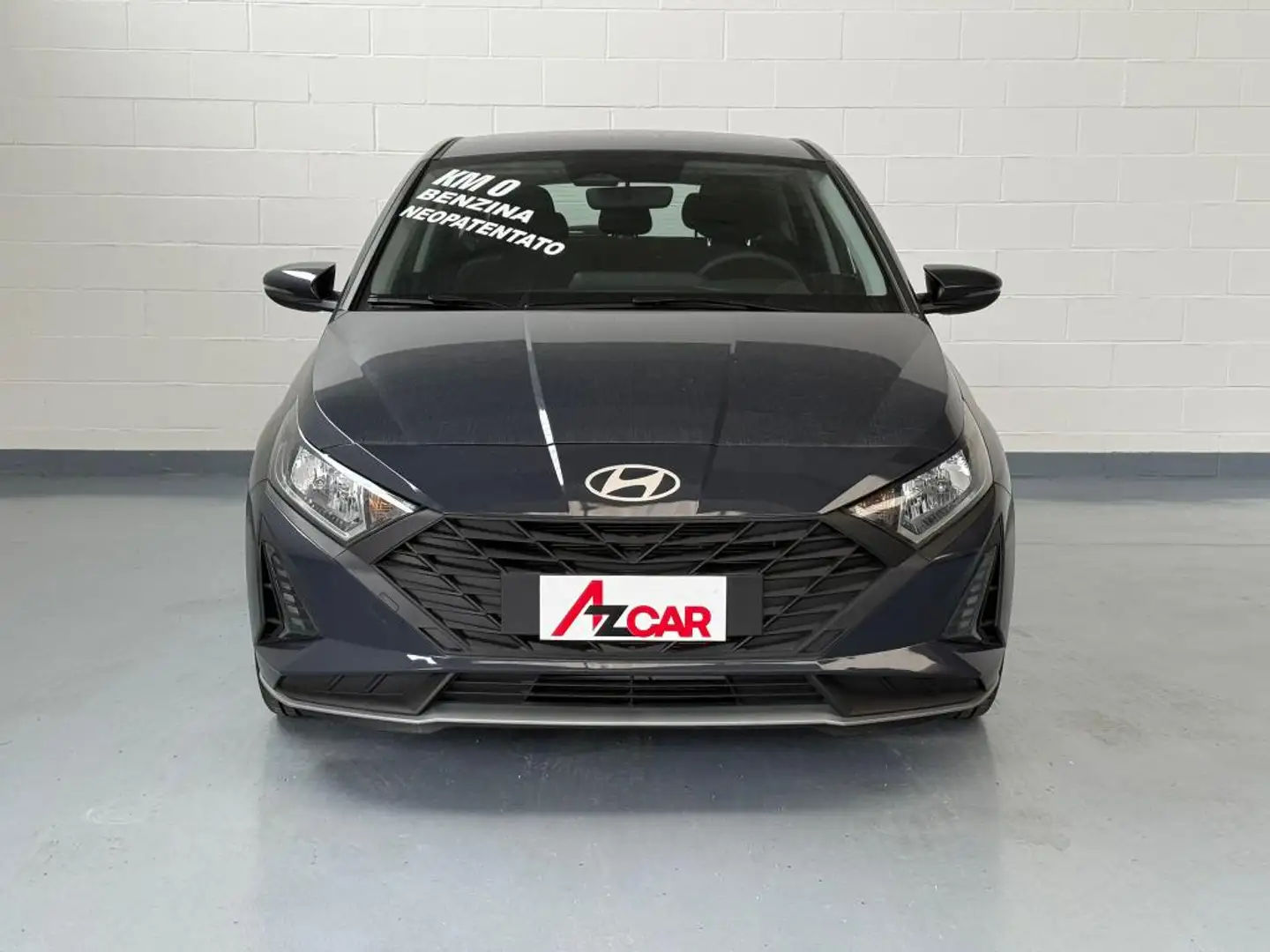 Hyundai i20 1.2 mpi Connectline 79cv mt Grau - 2