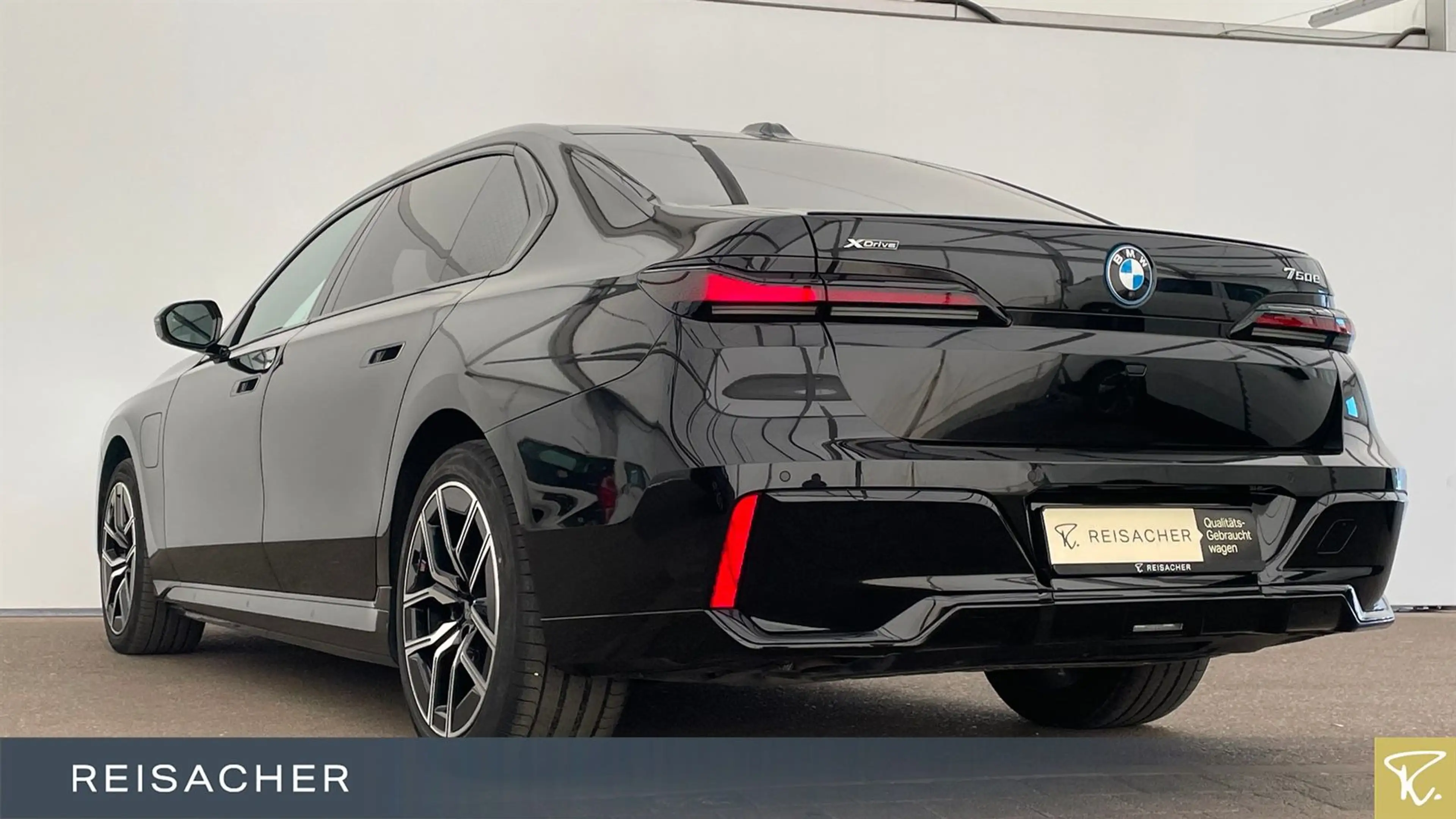 BMW 750 e A xDrive M-Pro LCPro ACC HUD 360° Pano 20" — photo 2