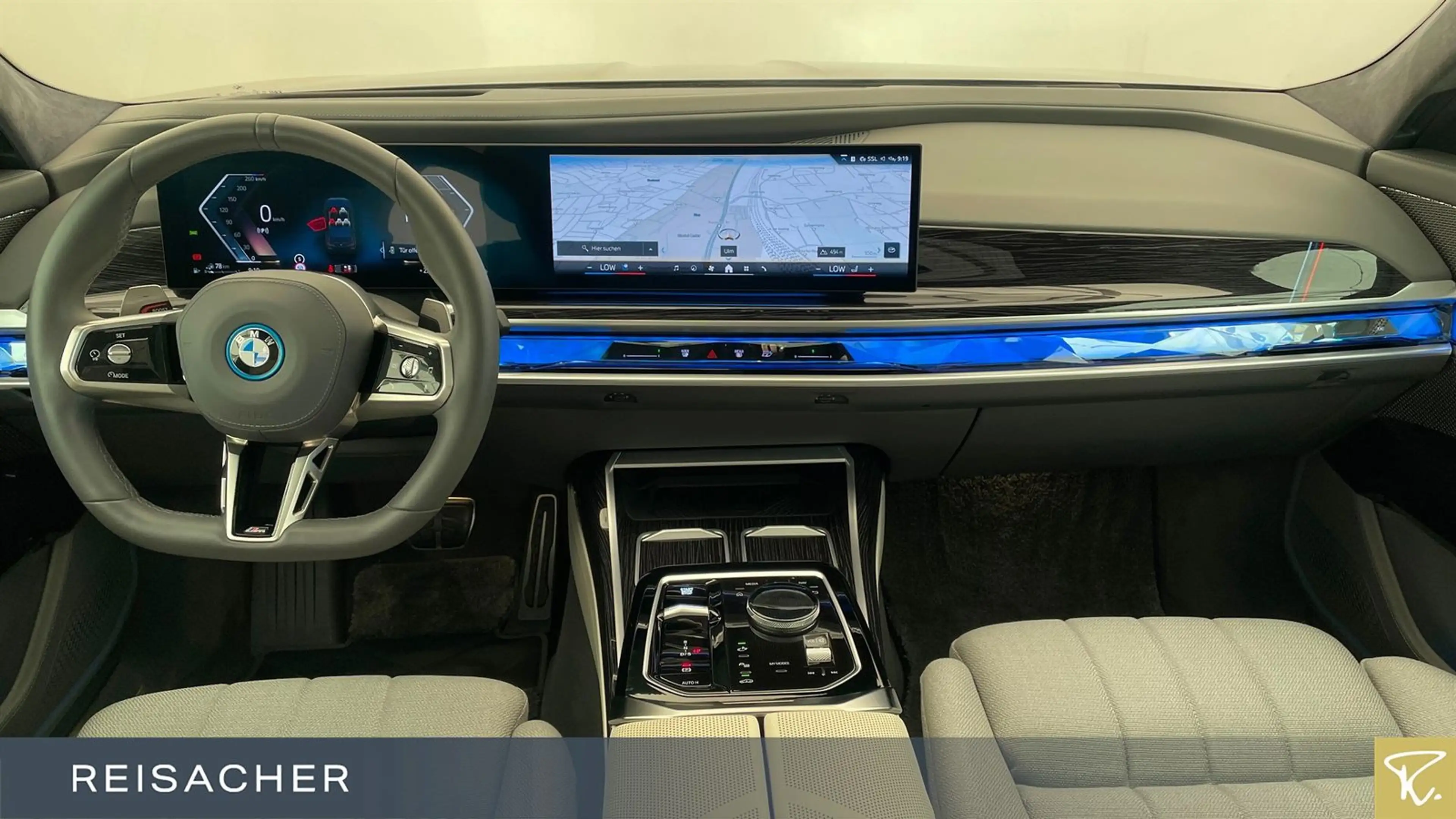 BMW 750 e A xDrive M-Pro LCPro ACC HUD 360° Pano 20" — photo 6