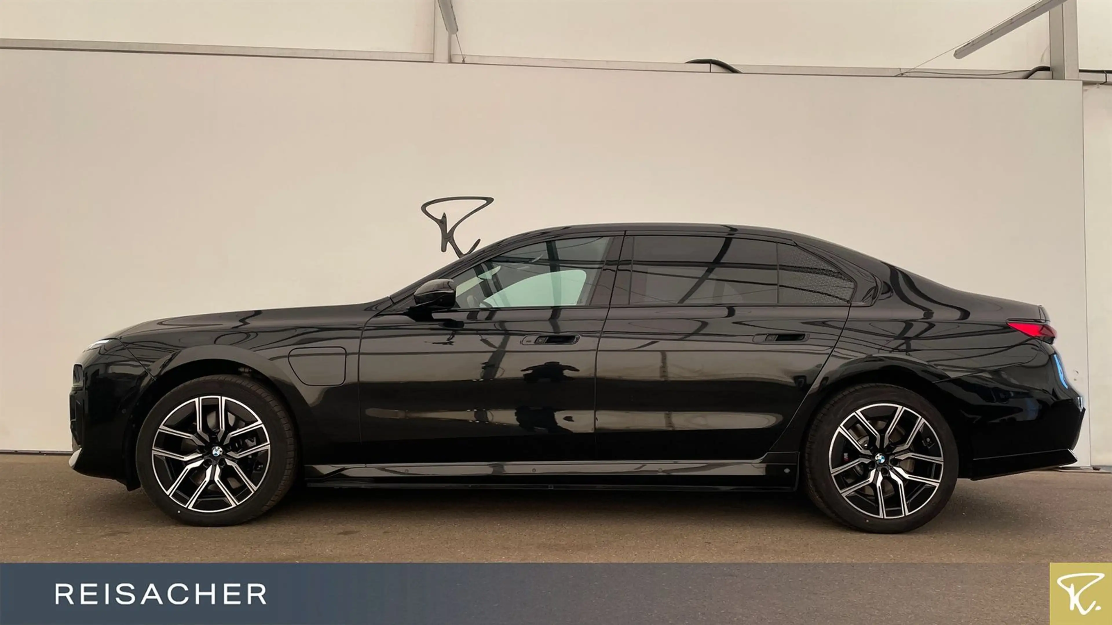 BMW 750 e A xDrive M-Pro LCPro ACC HUD 360° Pano 20" — photo 9