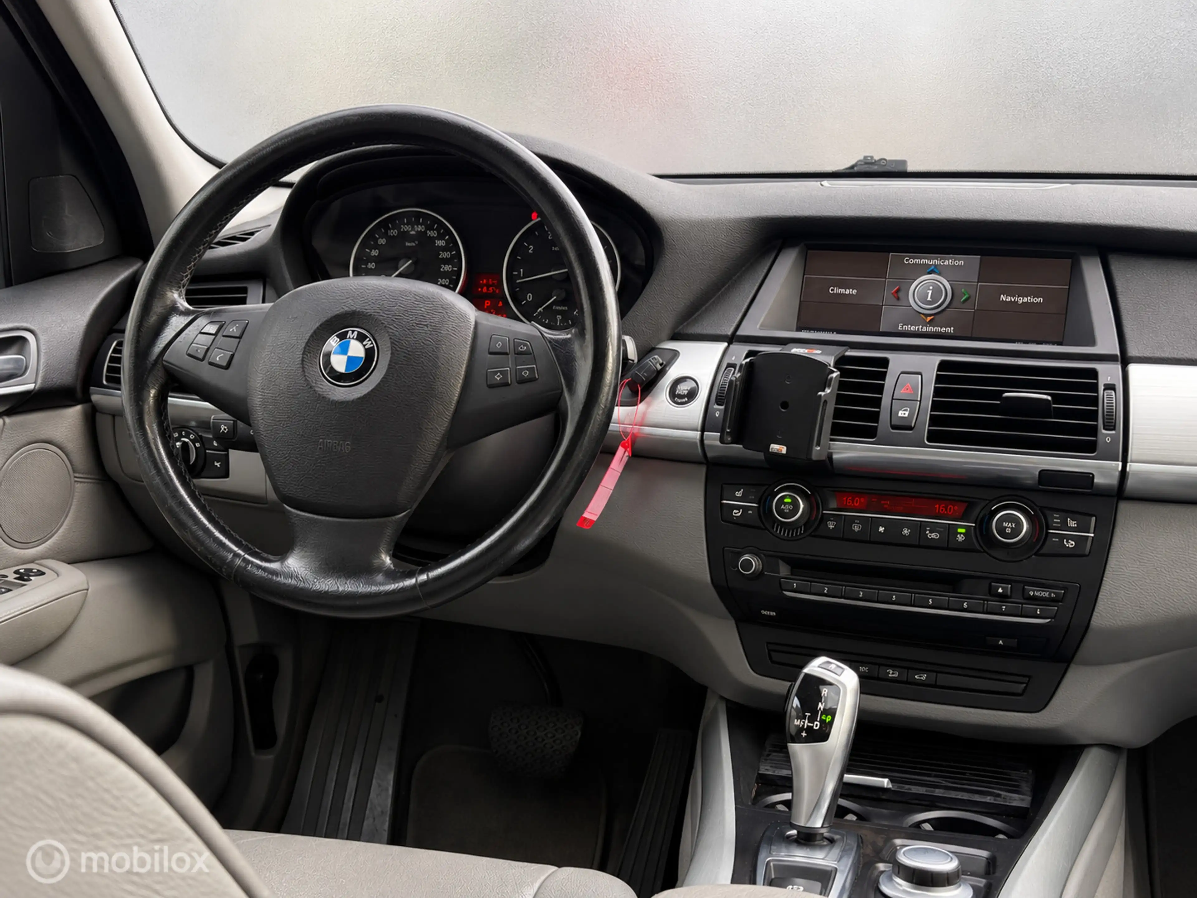 BMW X5 xDrive48i High Executive 7 pers — photo 13