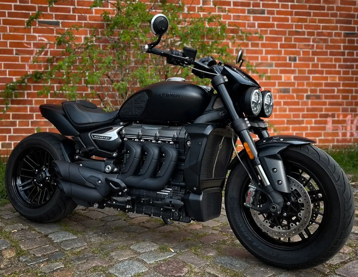 Triumph Rocket 3 R Black Edition Noir - 1