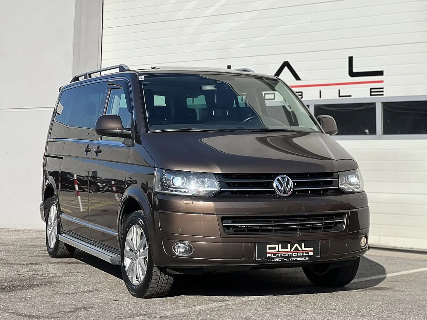 Volkswagen Multivan Sky 2,0 BMT BiTDI 4motion D-PF DSG/MOT... Brun - 2