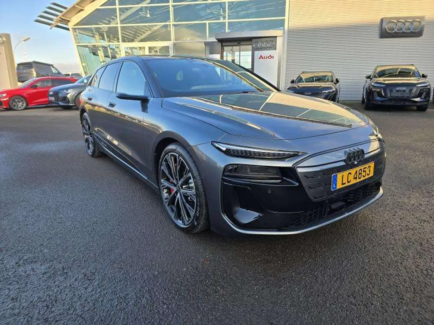 Audi S6 Avant e-tron Grijs - 1