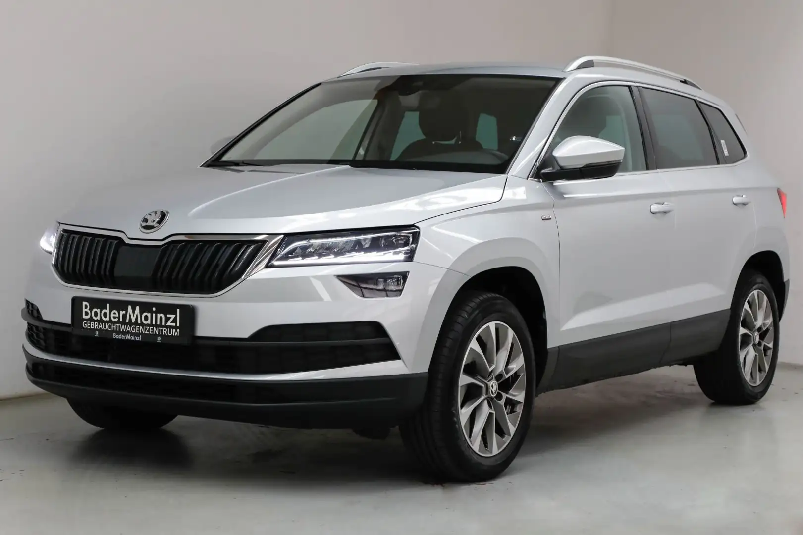 Skoda Karoq 1.5 TSI DSG PDC Smart Link SHZ LED CANTON Silber - 2