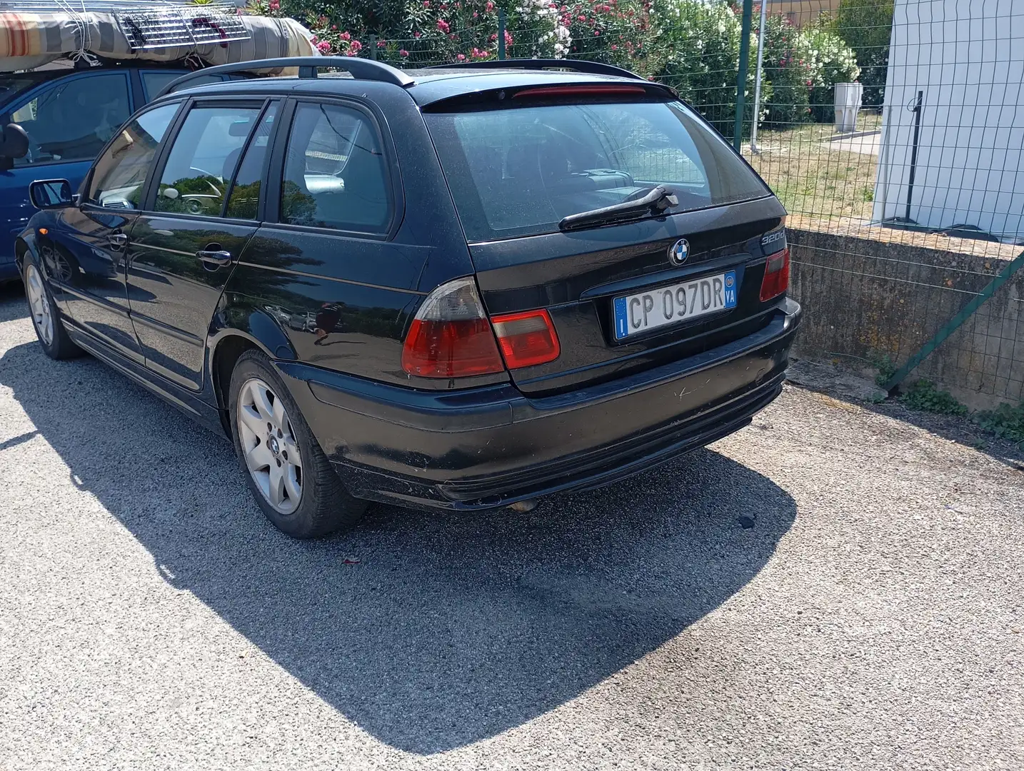 BMW 320 320d Touring Attiva - 2