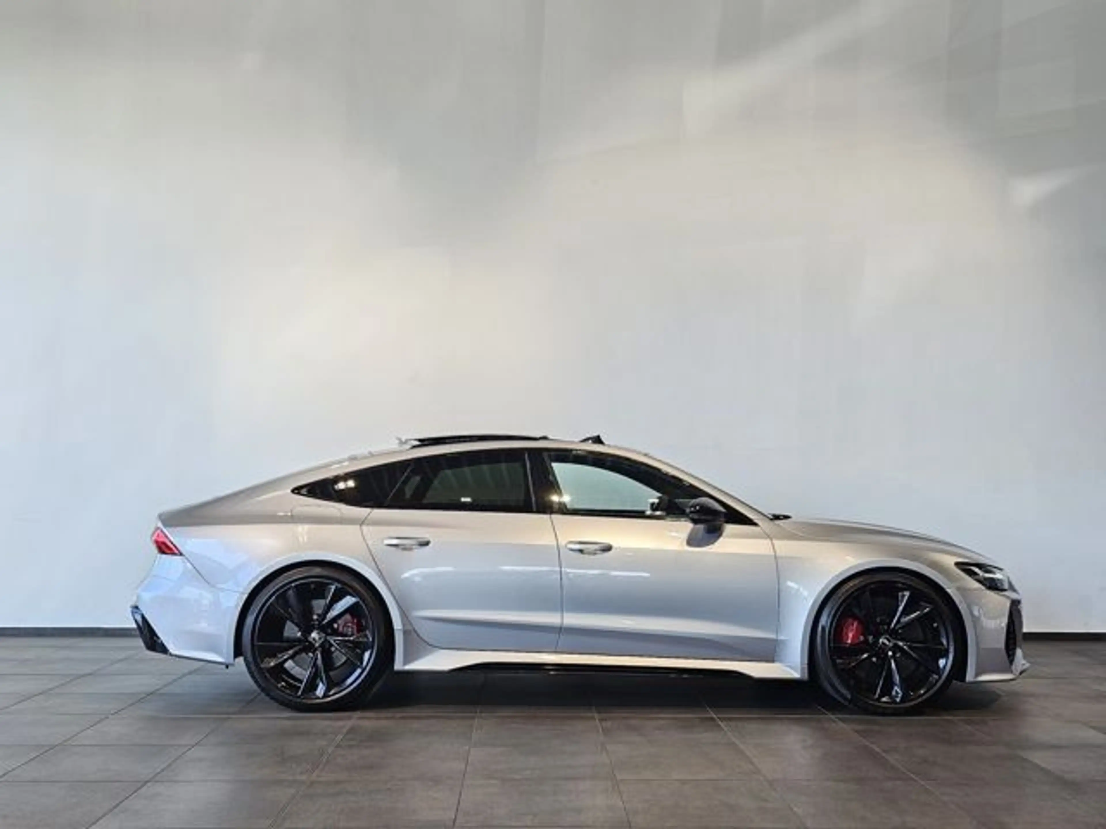 Audi RS7 Black Edi.Pano Keramik Softclose Hud B&O 22" — photo 7