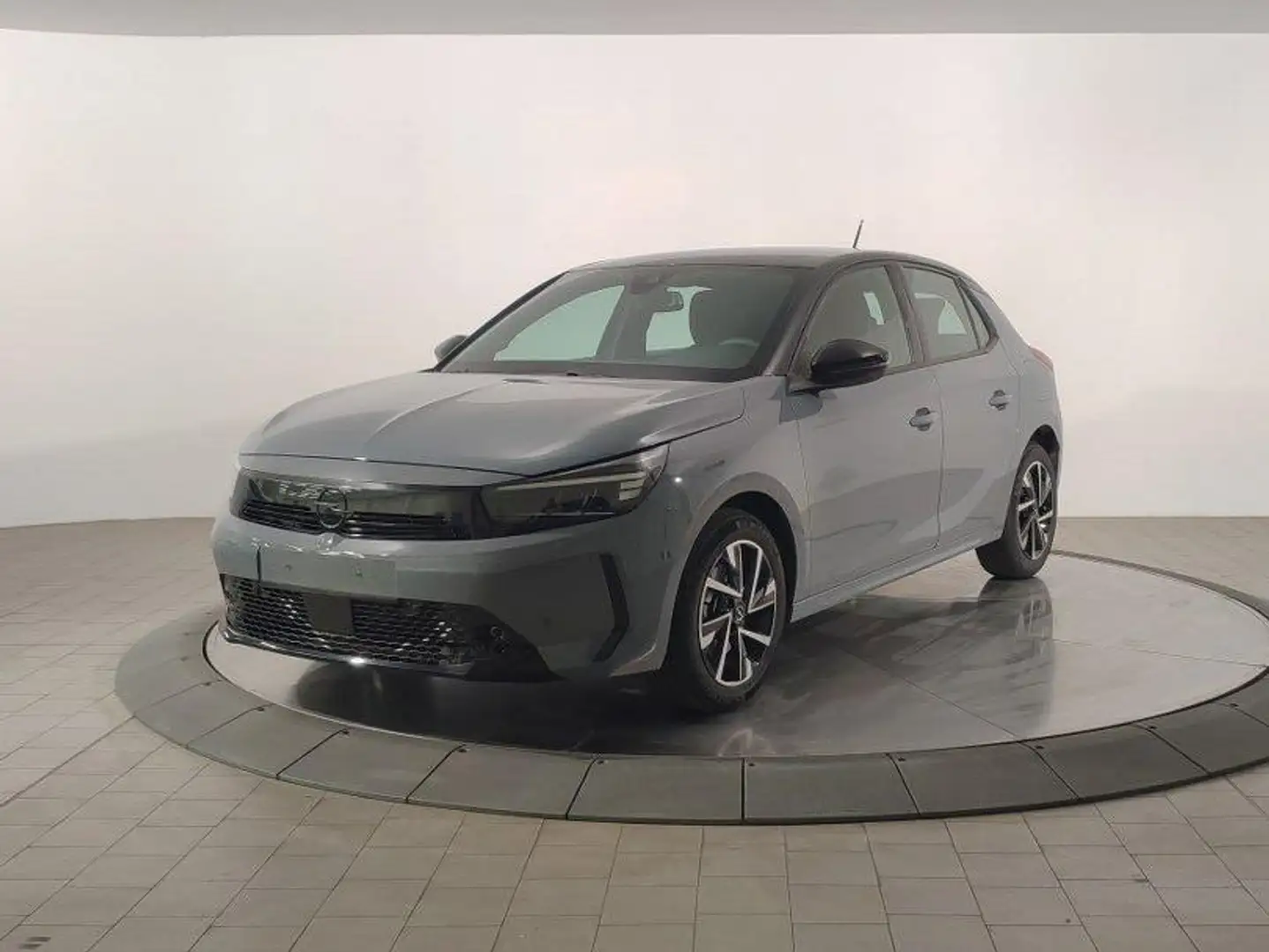 Opel Corsa 5 porte 1.2 100cv GS Grigio - 1