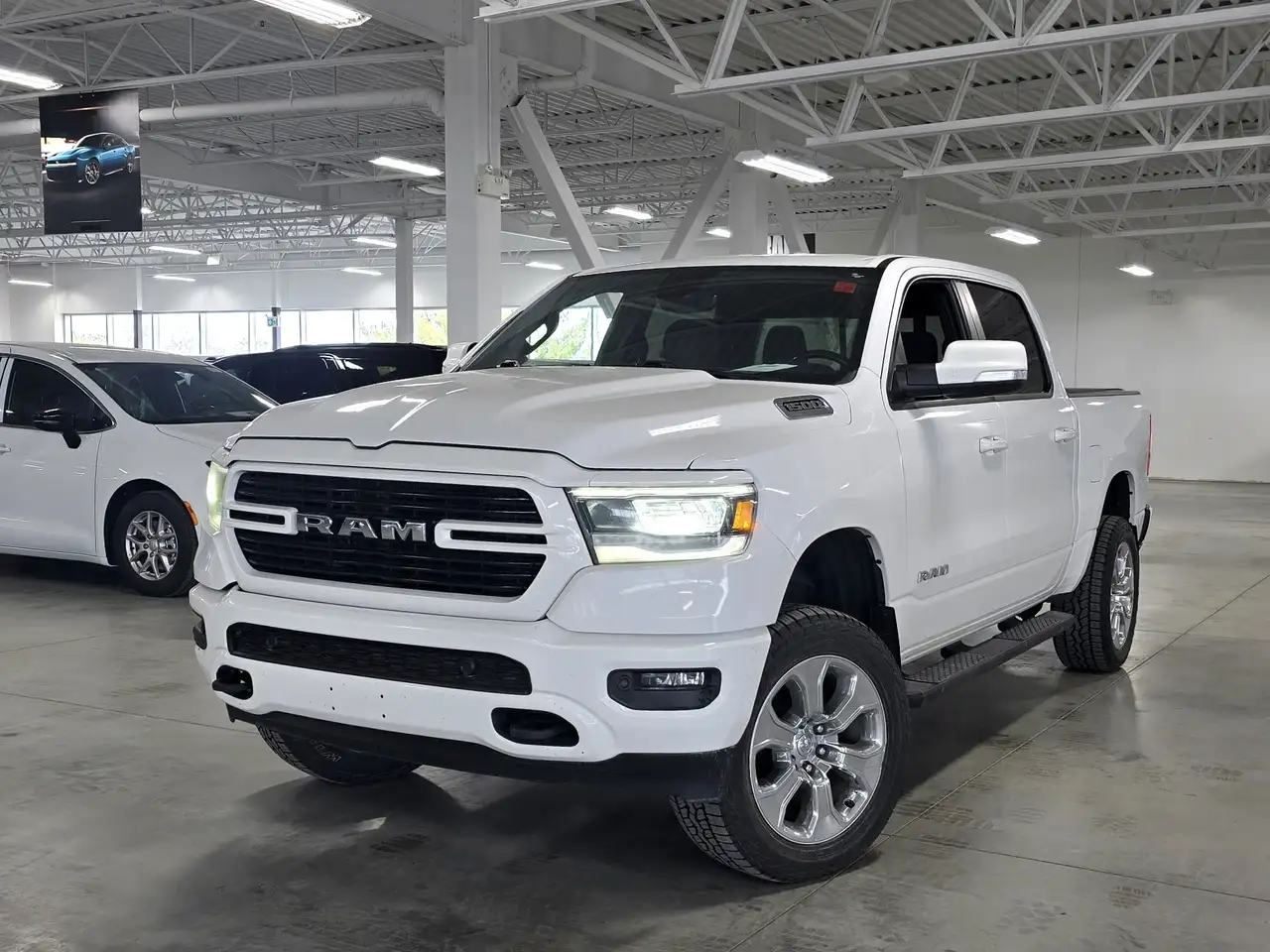 RAM 1500 снимка RAM 1500