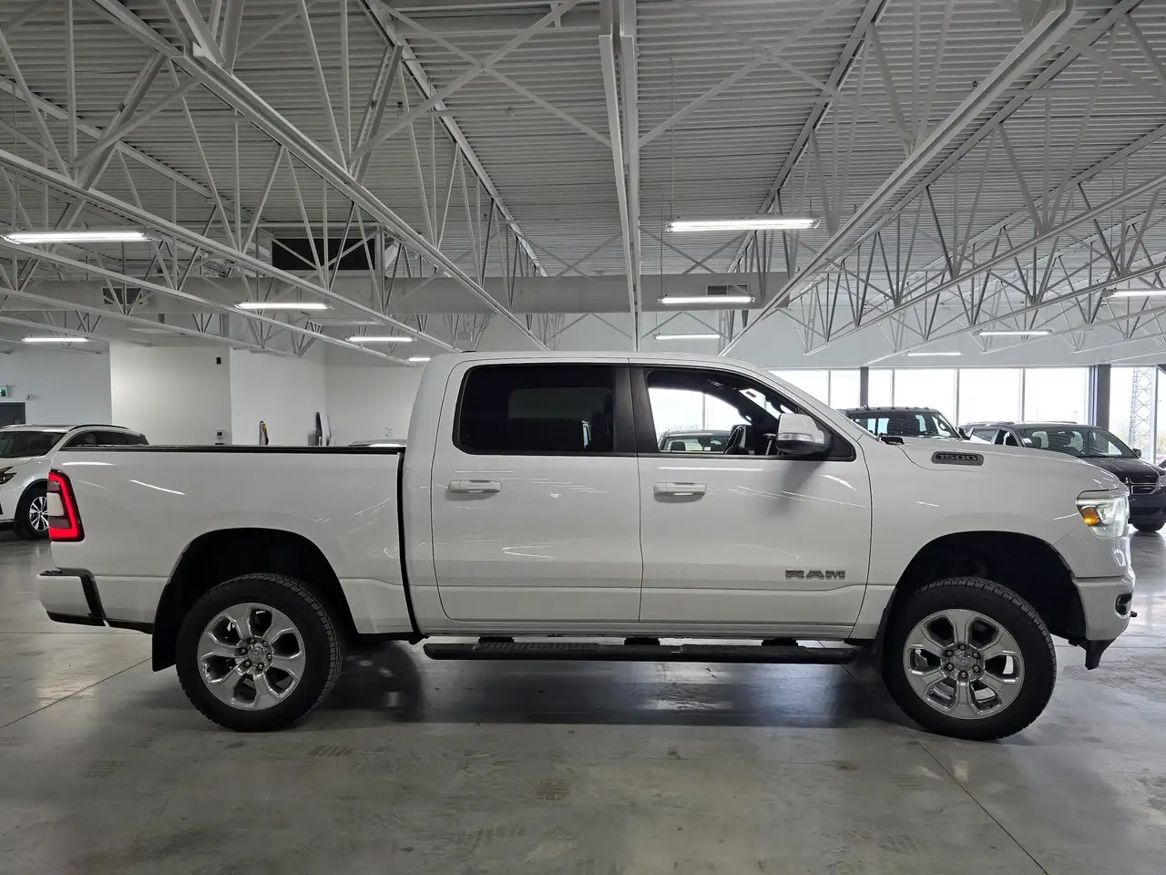 RAM 1500 снимка RAM 1500