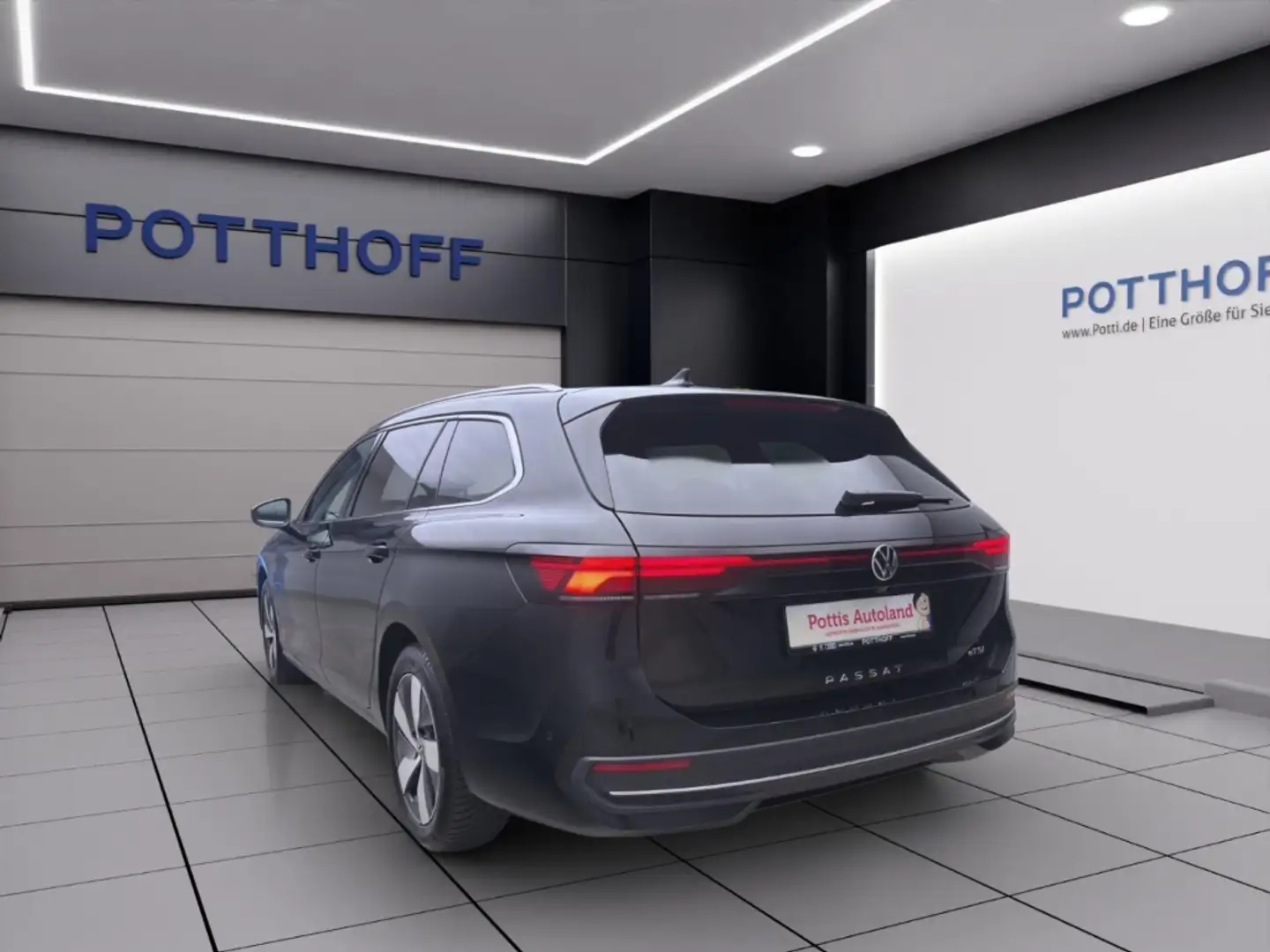 Volkswagen Passat Variant 1.5 eTSI DSG BUSINESS NAVI AHK KAMERA PDC Schwarz - 2