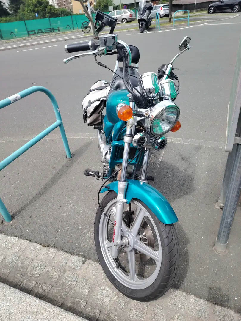 Hyosung GA 125 Cruiser II Vert - 2