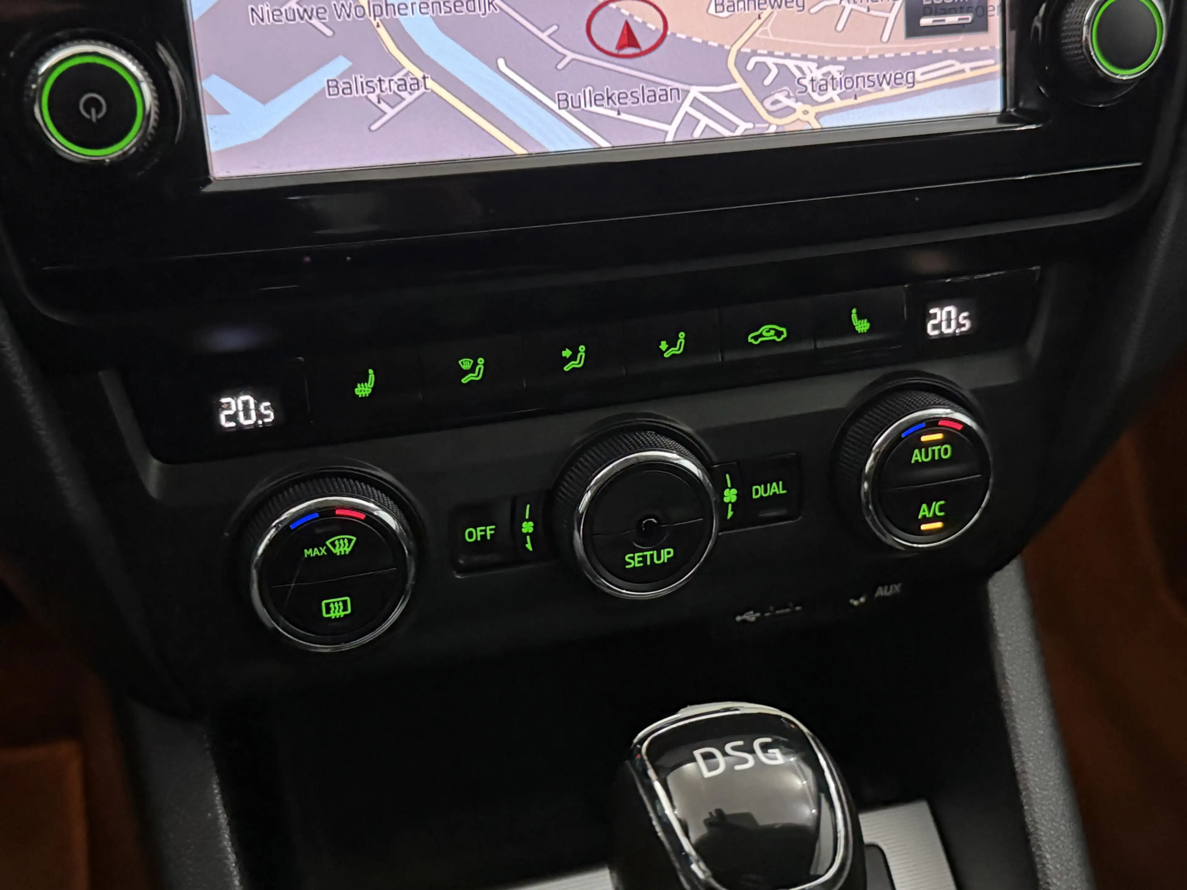 Skoda Octavia 1.8 TSI Greentech Elegance Clima, Navi, Parkeersen — photo 15