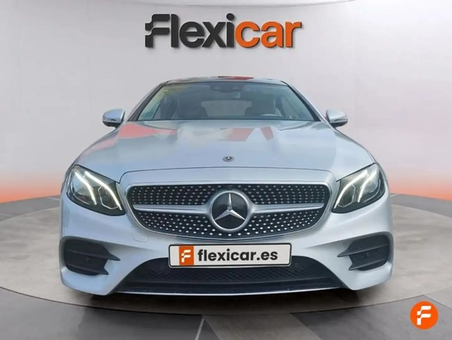 Mercedes-Benz E 220 Coupé d Gris - 2