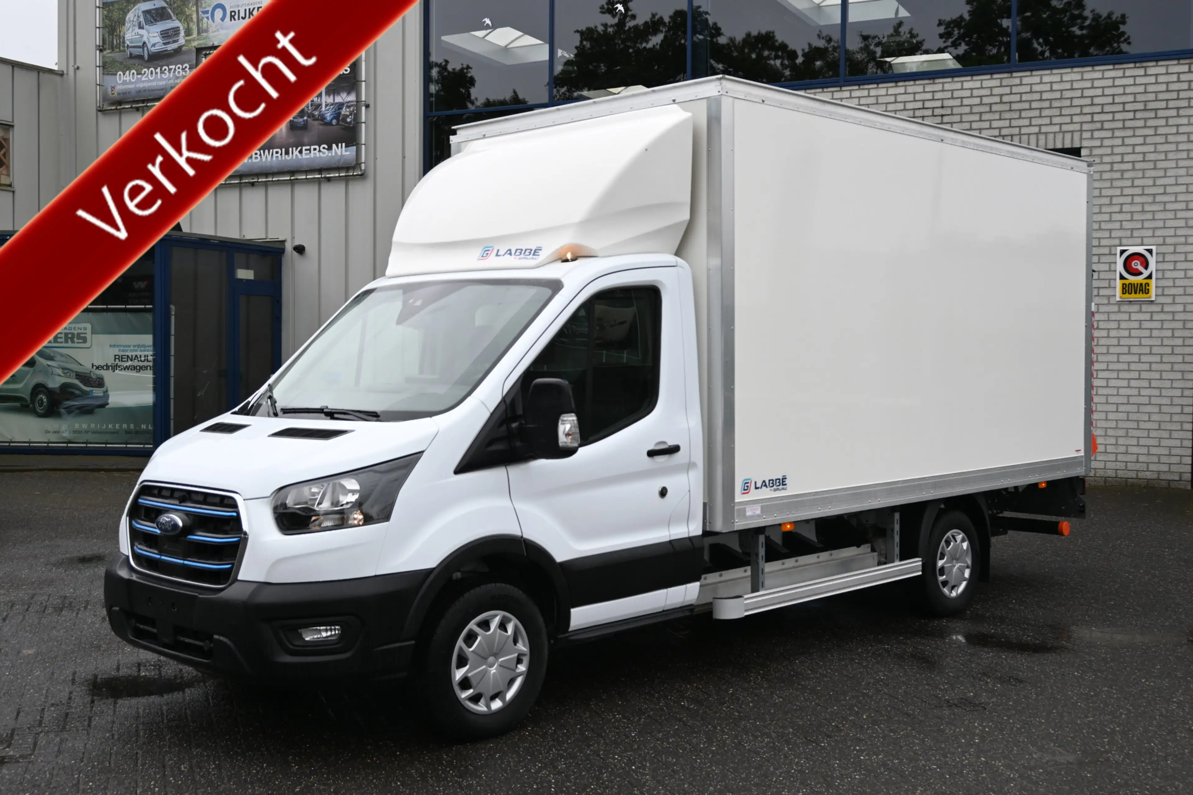 Ford E-Transit 390L Bakwagen met Dhollandia laadklep Navigatie me