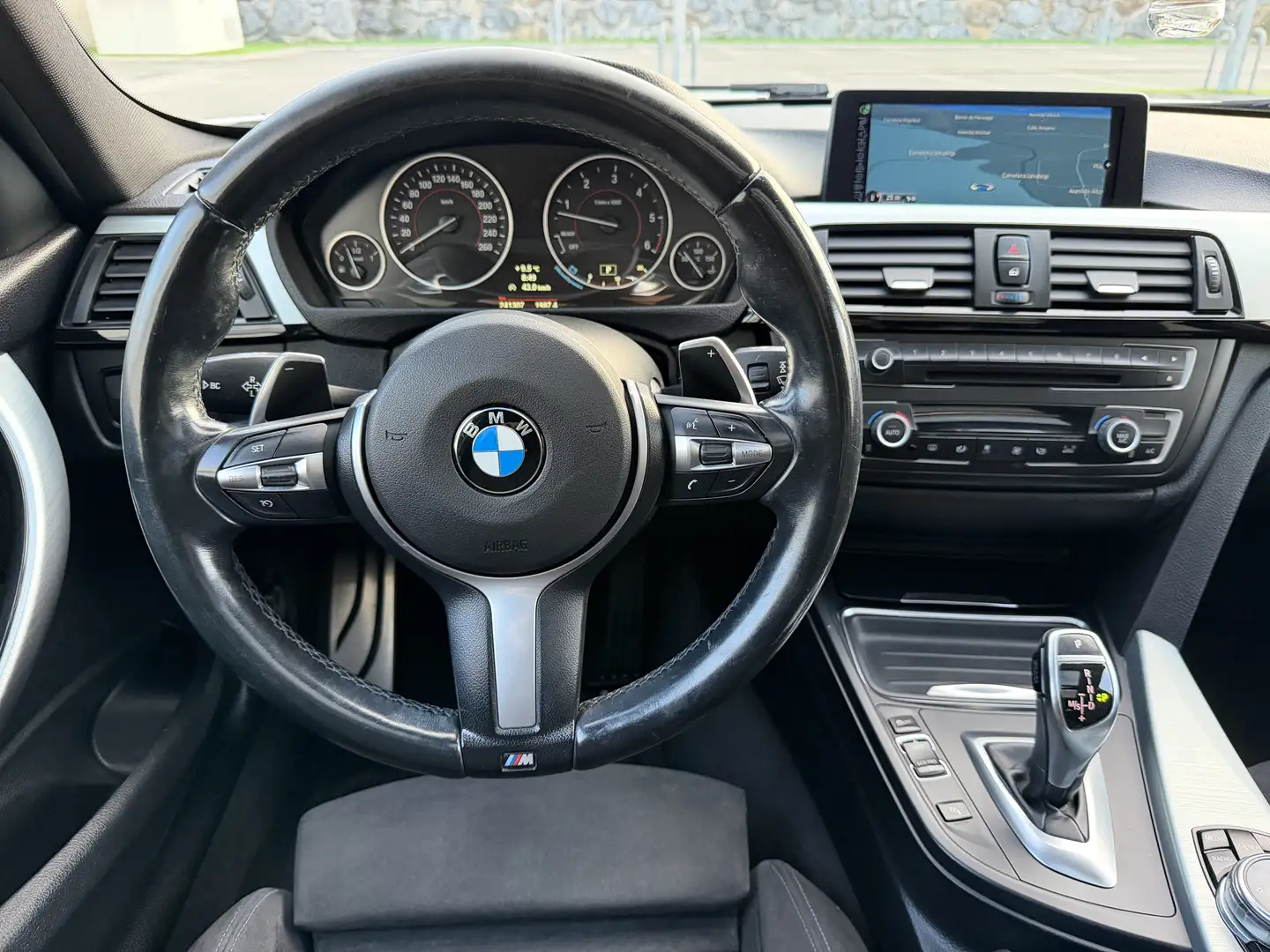 BMW 330 330dA Touring Sport - 2