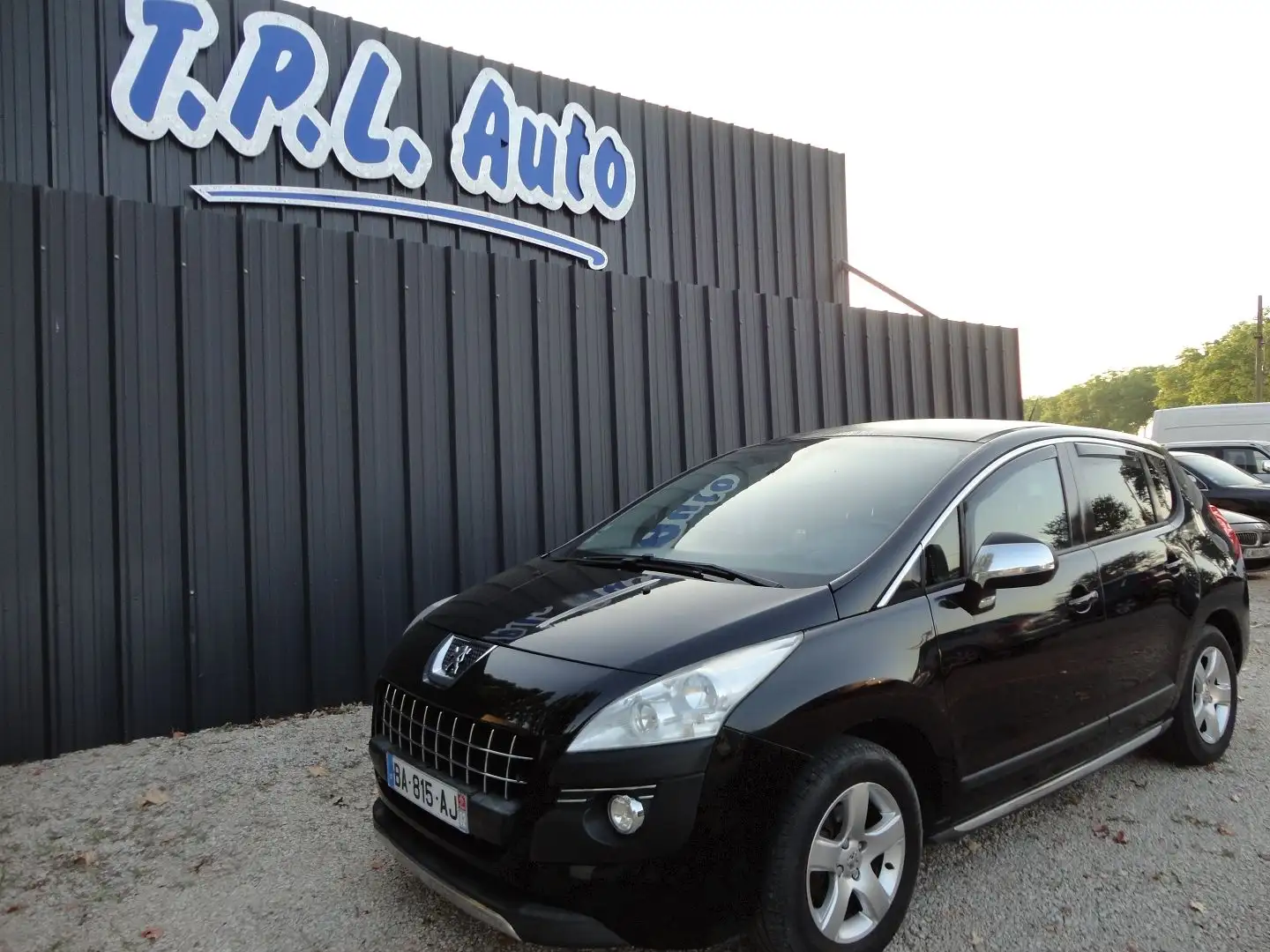 Peugeot 3008 1.6 HDI110 FAP BUSINESS PACK Noir - 1