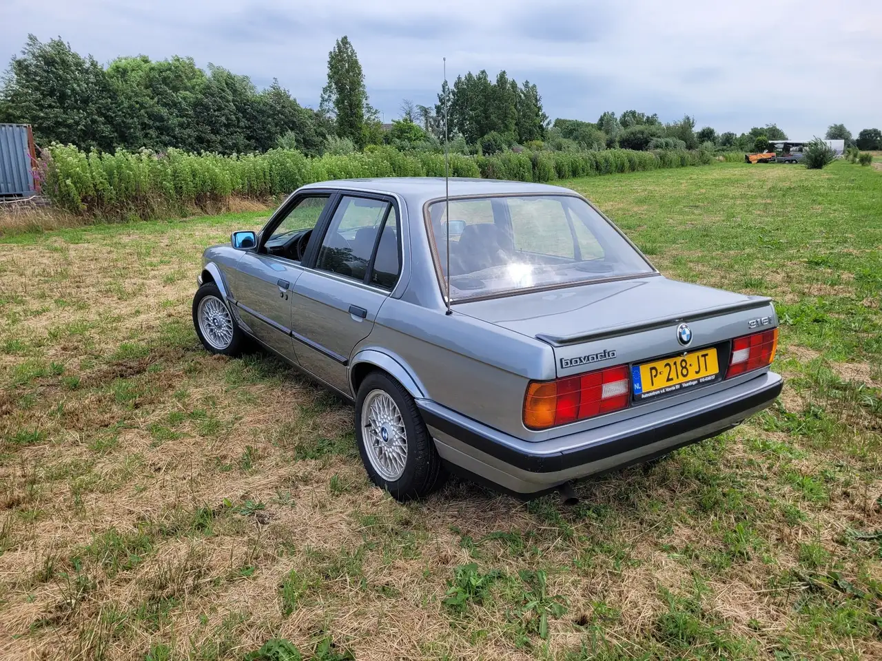 BMW 316 E30 Automaat sedan Bavaria Nw APK EN D.rie, foto 4