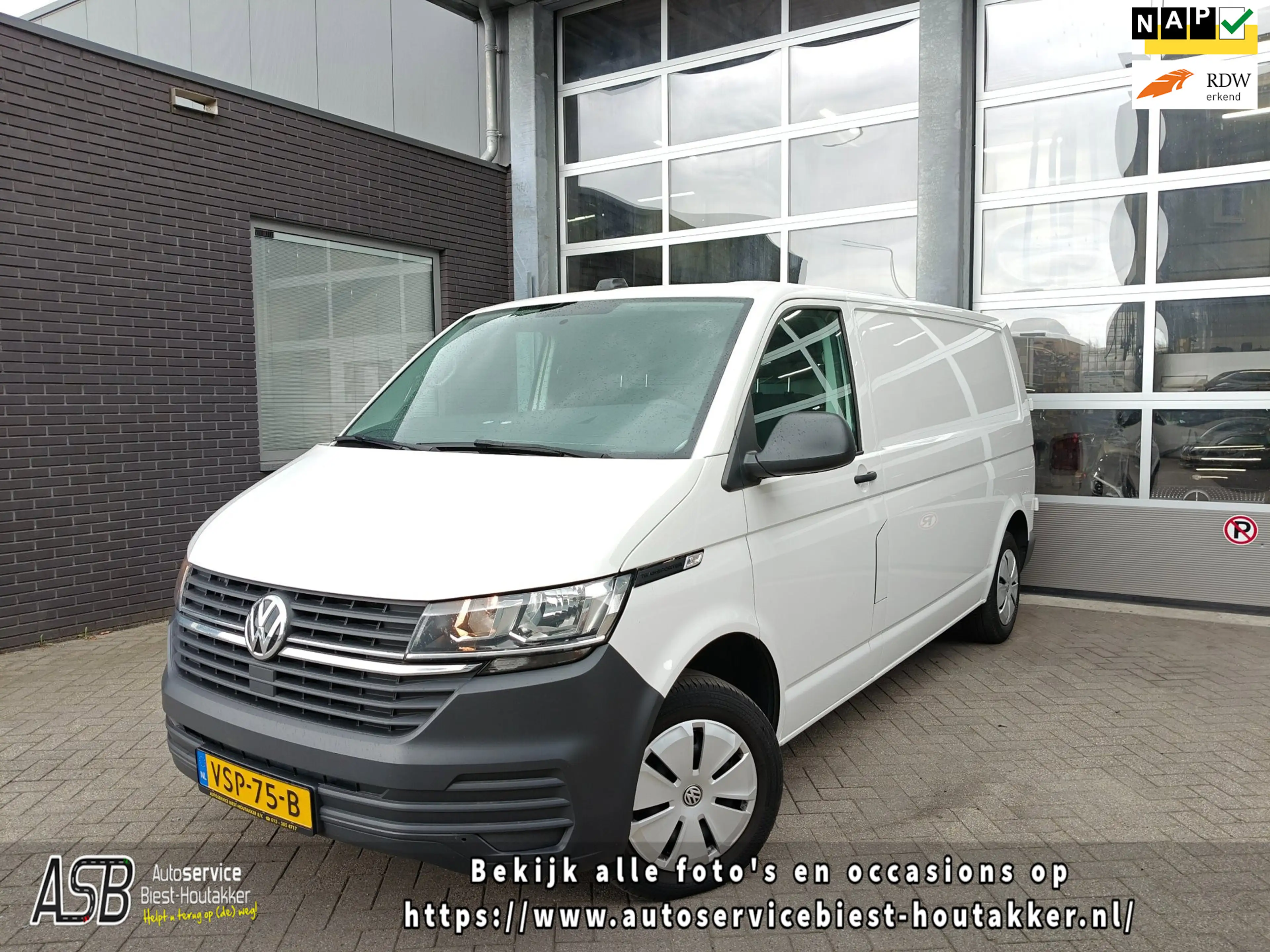 Volkswagen Transporter 2.0 TDI L2H3 28 | Carplay | Navigatie | Cruise | A