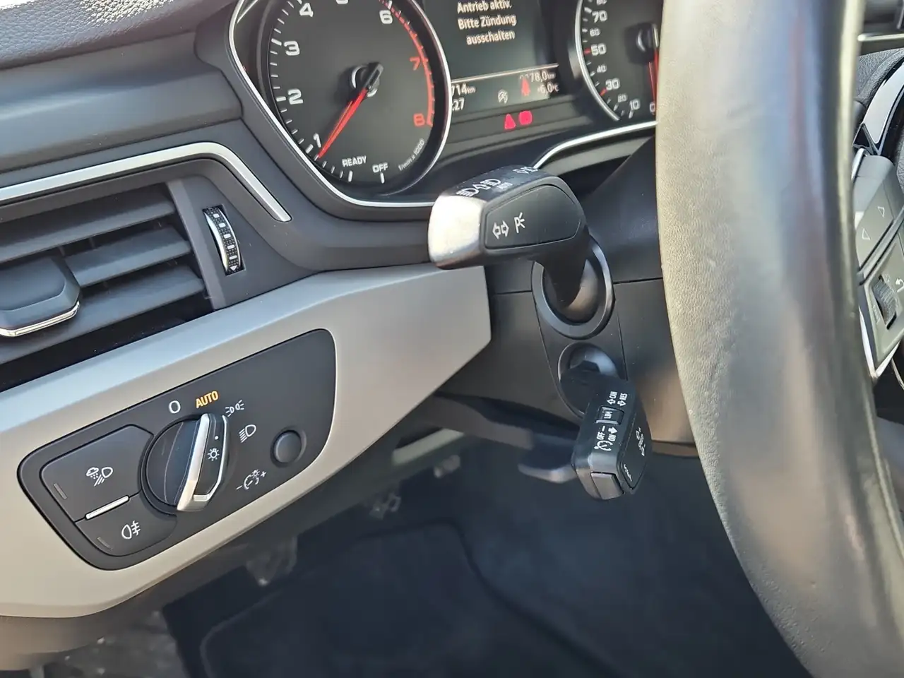 Audi A4 Avant 35 TFSI advanced NaviPlus AHK APS-Plus SH... 19