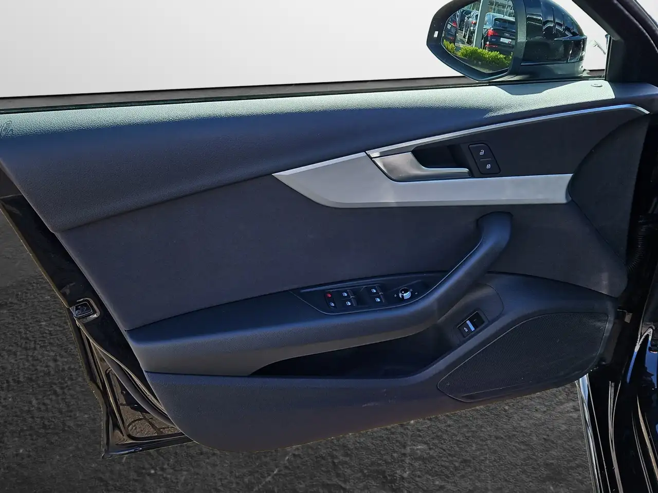 Audi A4 Avant 35 TFSI advanced NaviPlus AHK APS-Plus SH... 7