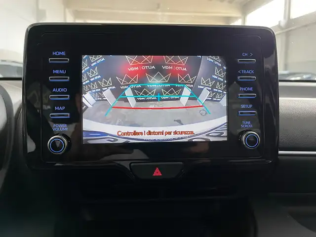 Toyota Yaris view 12