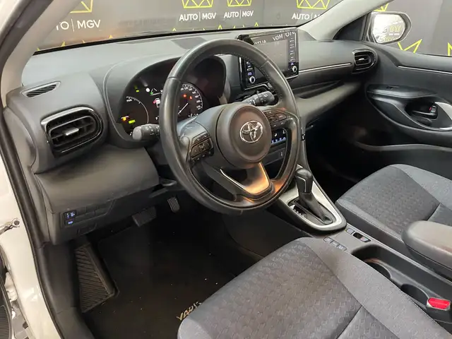 Toyota Yaris view 7
