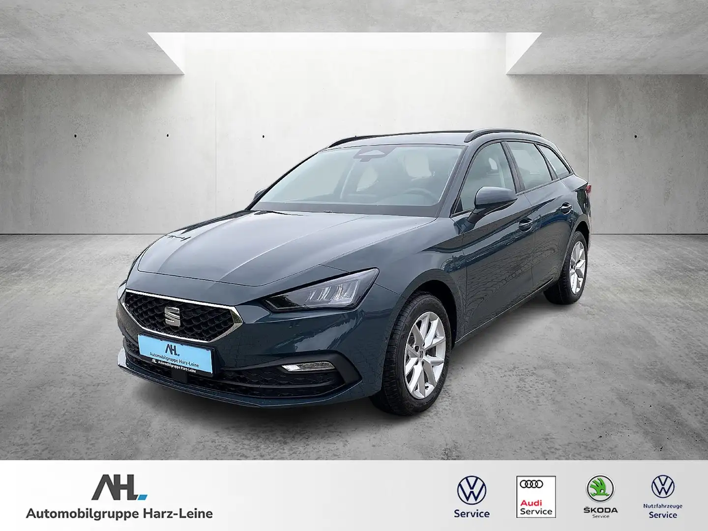 SEAT Leon Sportstourer 1.5 TSI "Style" LED/RFK/PDC/APP- Синій - 1