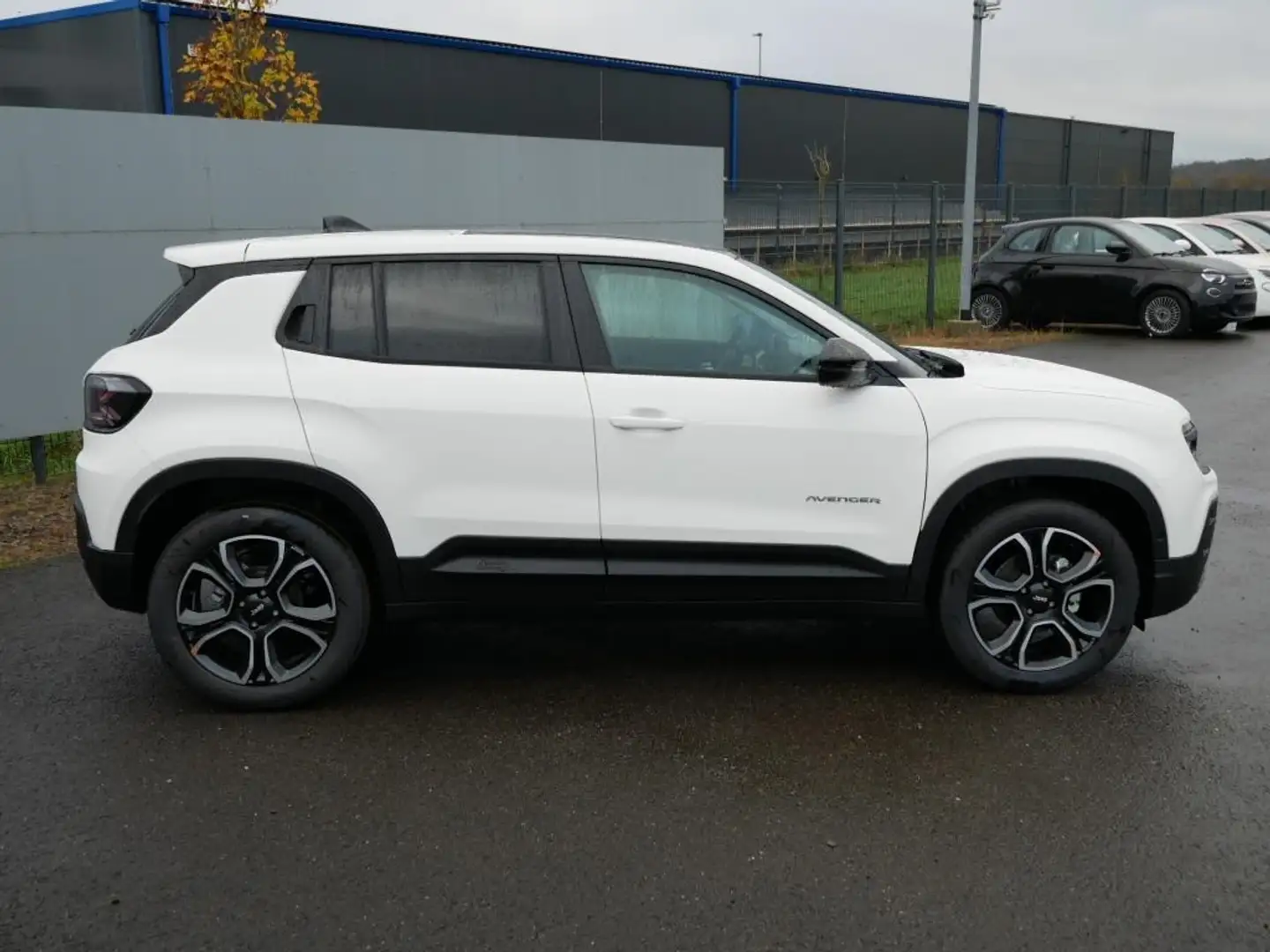 Jeep Avenger SUMMIT 1.2 T3 100 PS LED SCHIEBEDACH WINTER Weiß - 2