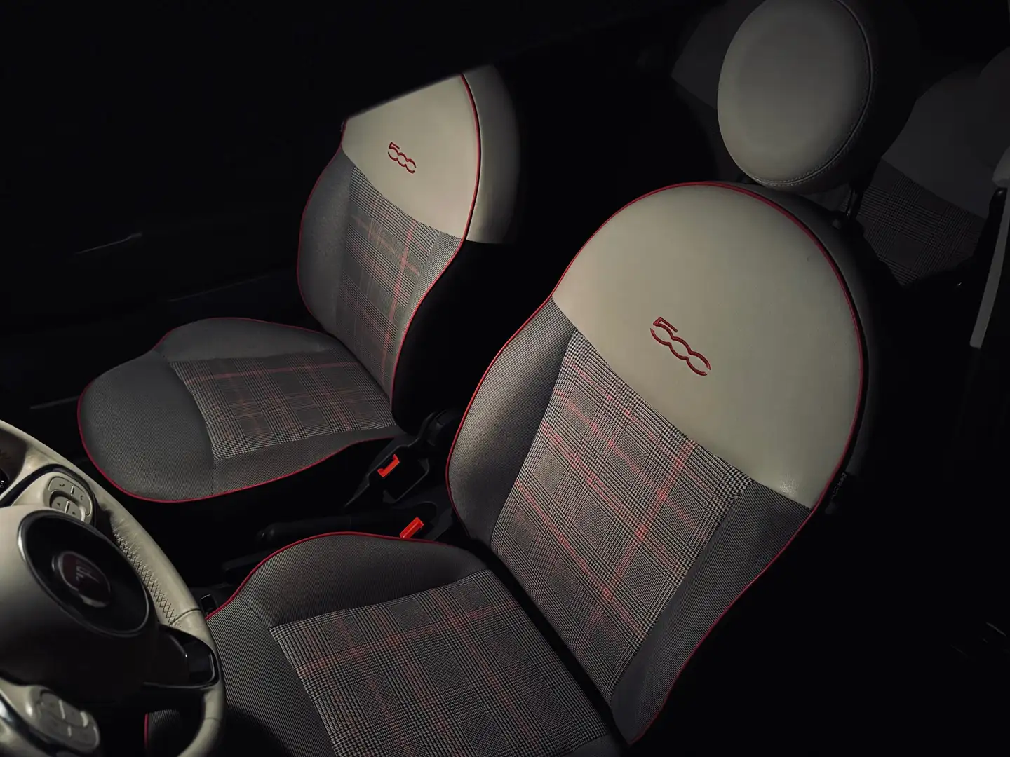 Fiat 500 Lounge*Panorama*PDC*Navi*Facelift* Rot - 2