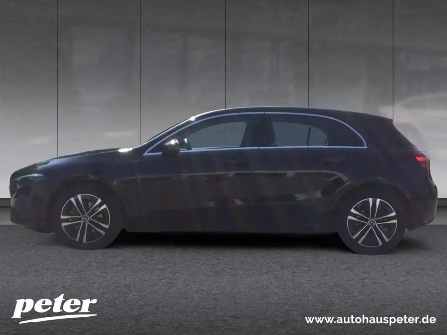 Mercedes-Benz A 180 Kompaktlimousine Progressive Line, LED Schwarz - 2