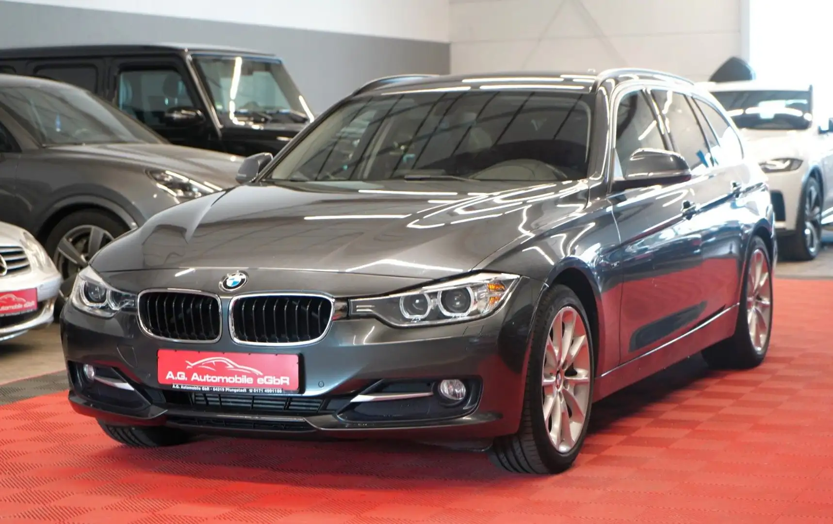 BMW 330 d xDrive F31 Touring Sport Edition 2.Hand Gri - 1
