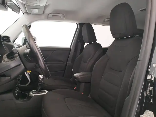 Jeep Renegade view 10