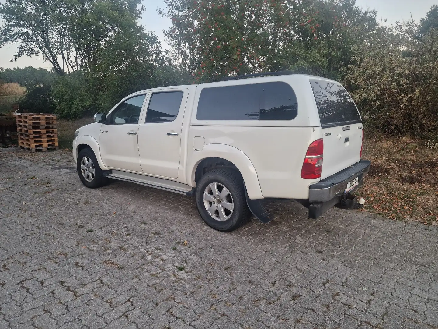Toyota Hilux DK City 4WD 3,0 D-4D 170 Aut. - 1
