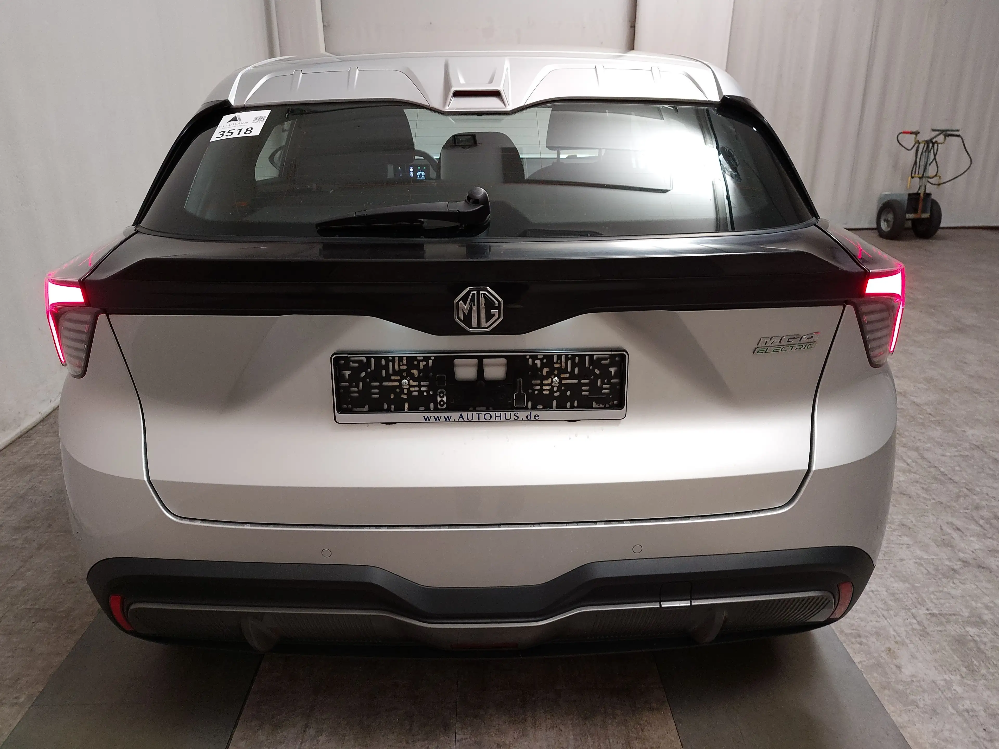 MG MG4 MG4 LED CARPLAY ACC DAB PDC — photo 14