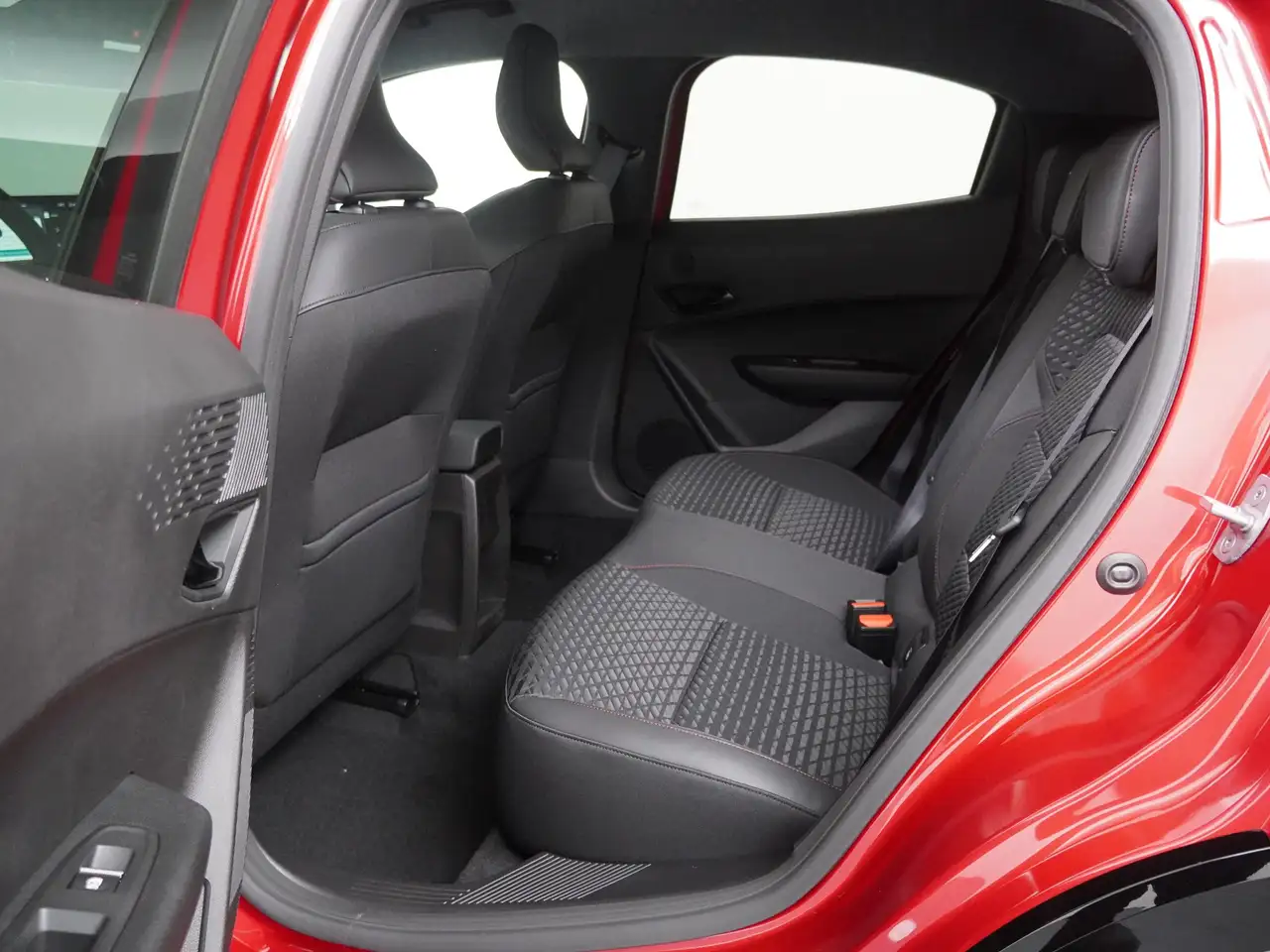 Renault Clio 2026 — фото 14