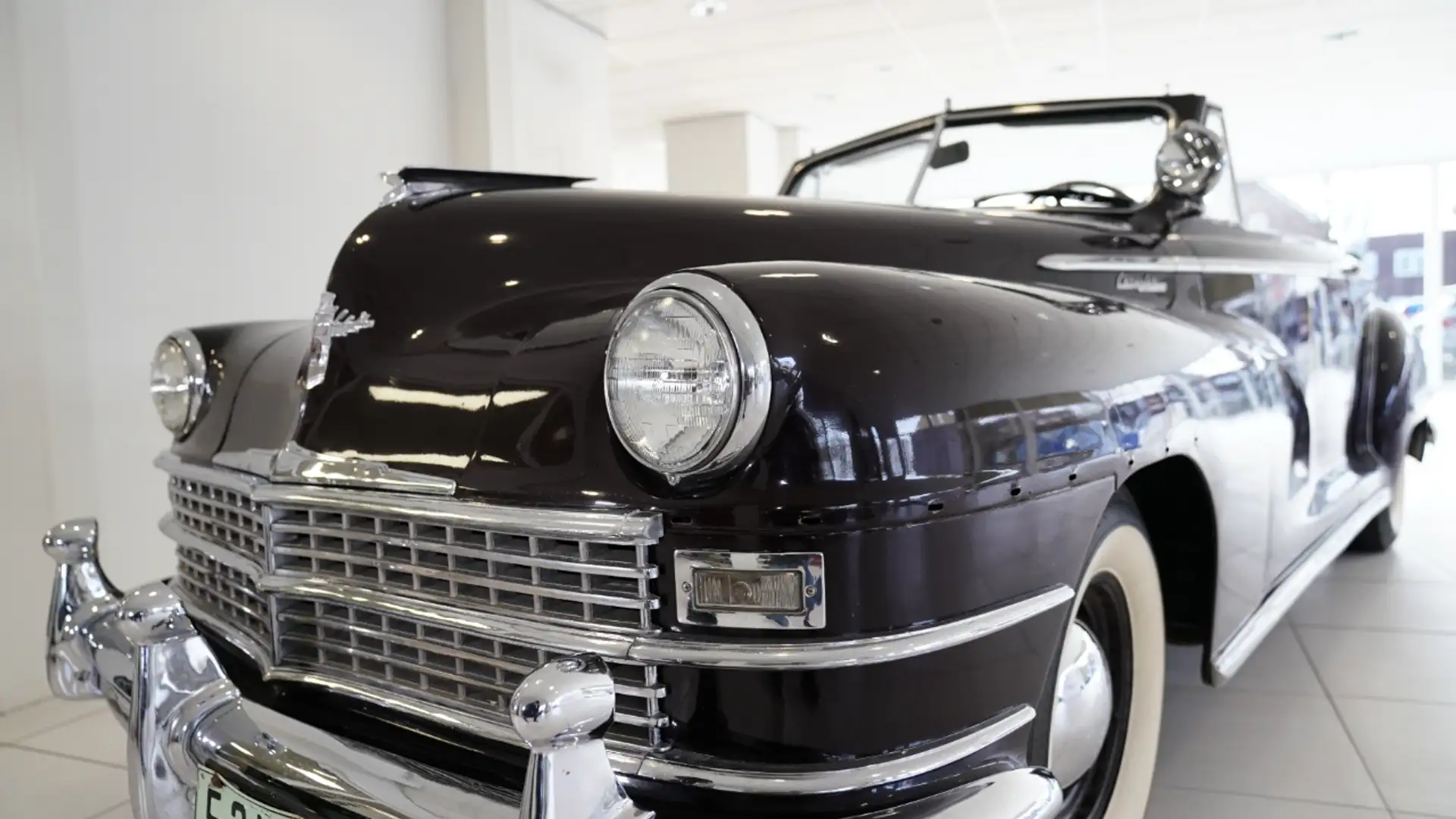 Chrysler Windsor Cabriolet Maro - 1