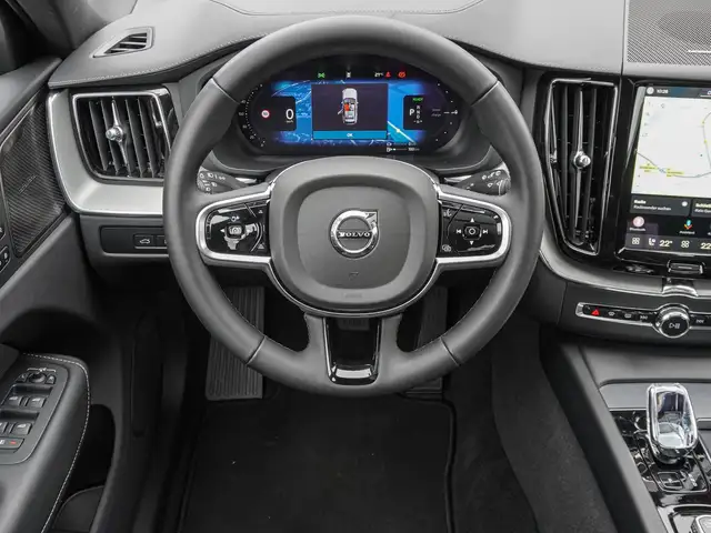 Volvo XC60 view 12