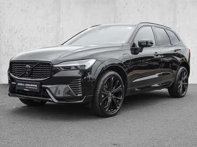 Volvo XC60 view 2