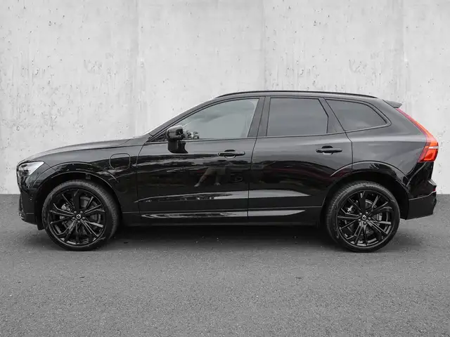 Volvo XC60 view 5
