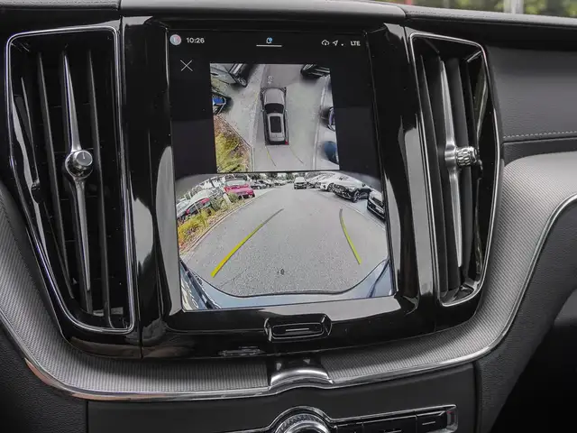 Volvo XC60 view 14