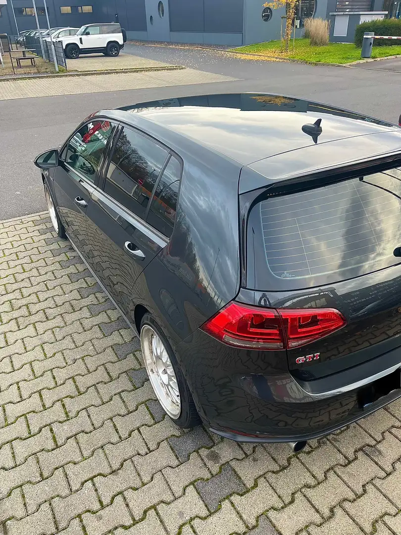 Volkswagen Golf GTI 2.0 TSI 245 BlueMotion Technology DSG7 Performance - 2